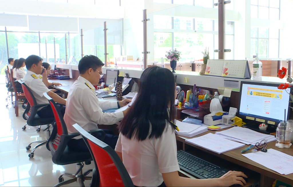 Thuế tỉnh Đồng Nai: Công khai nhiều doanh nghiệp nợ thuế hàng trăm tỷ đồng