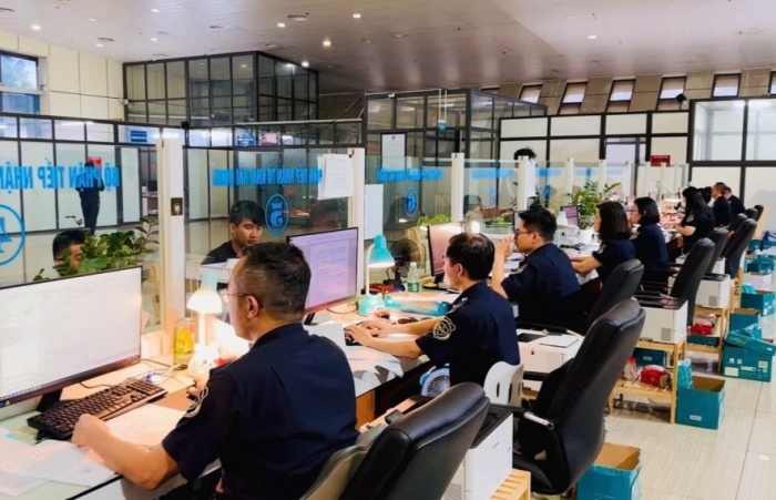 Thực hiện tự động phân công công chức kiểm tra hồ sơ trên Hệ thống VNACCS/VCIS