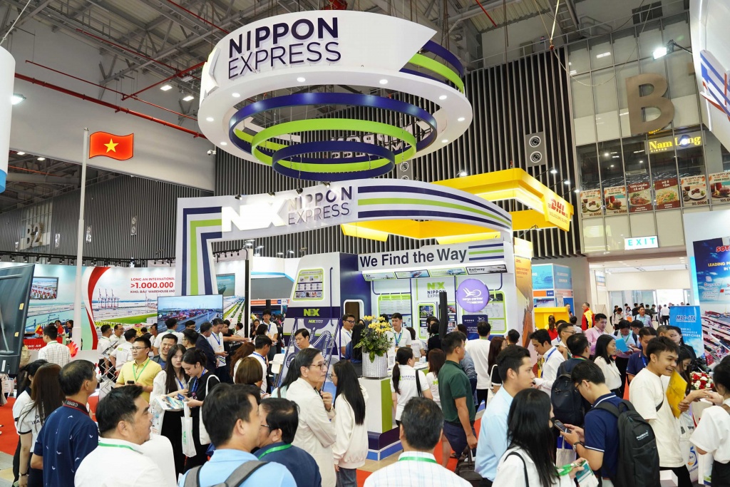Chuyển đổi số và phát triển xanh ngành logistics