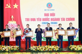 Lan tỏa phong trào thi đua yêu nước, khơi dậy khát vọng cống hiến trong toàn ngành Tài chính