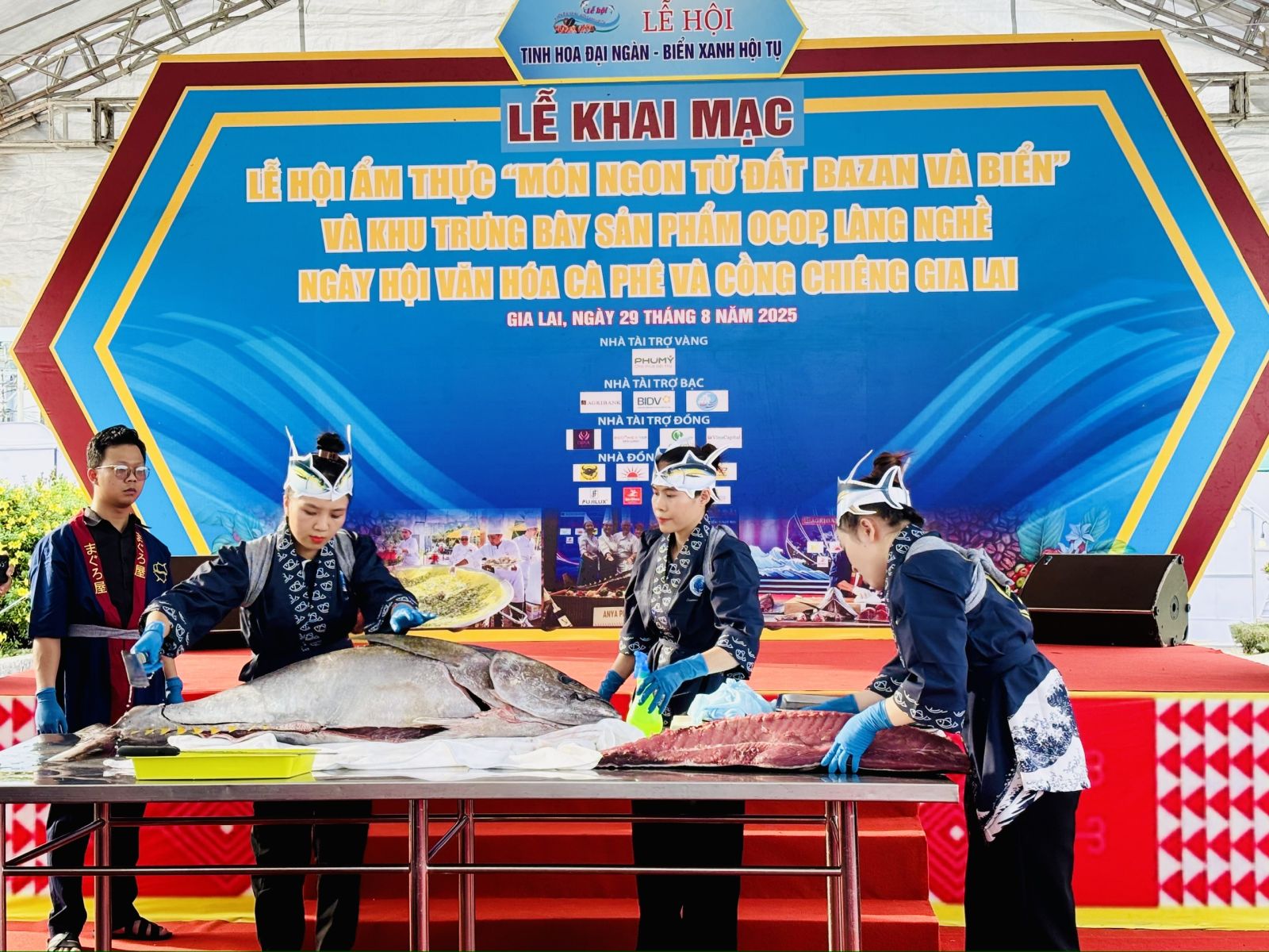 Giới thiệu ẩm thực c&aacute; ngừ đại dương