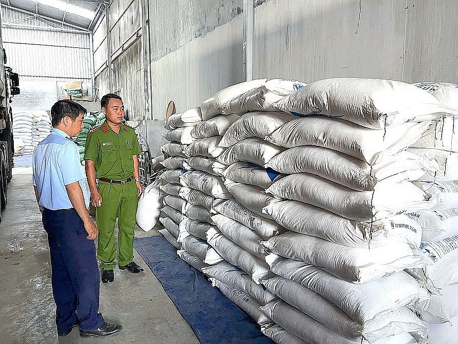 Ngăn tình trạng lợi dụng chứng từ để hợp thức hóa đường cát nhập lậu