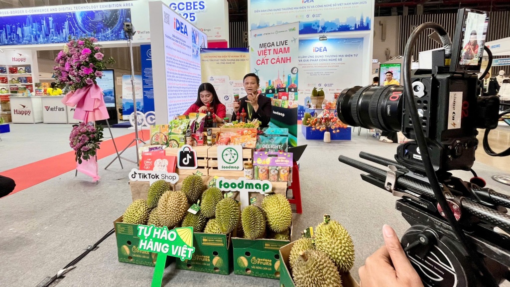 Siết trách nhiệm nền tảng, thúc đẩy thương mại điện tử xanh Siết trách nhiệm nền tảng, thúc đẩy thương mại điện tử xanh