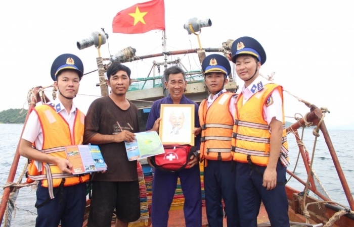 Vùng Cảnh sát biển 4 quyết liệt ngăn chặn vi phạm IUU