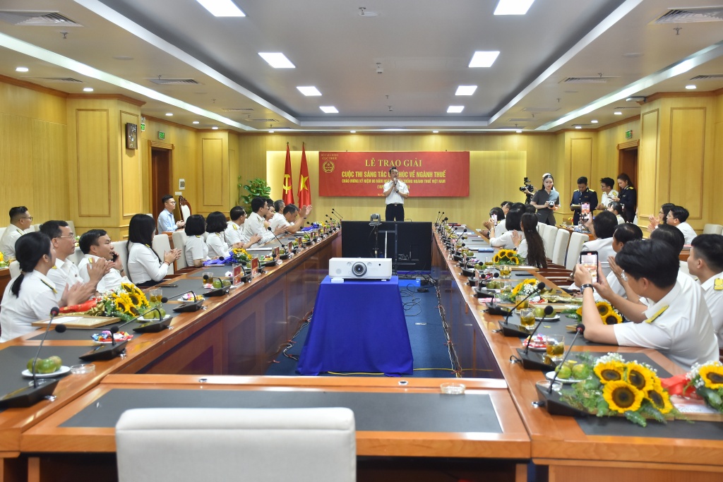 Trao giải Cuộc thi sáng tác ca khúc về ngành Thuế