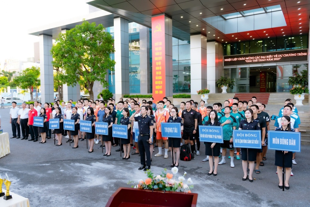 Hải quan khu vực III tổ chức giải thể thao 2025