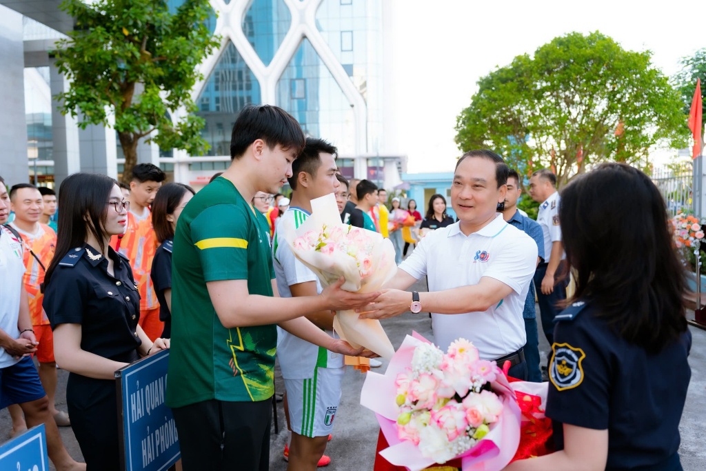 Hải quan khu vực III tổ chức giải thể thao 2025