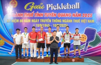 Sôi nổi hoạt động chào mừng 80 năm Ngày truyền thống ngành Thuế Việt Nam