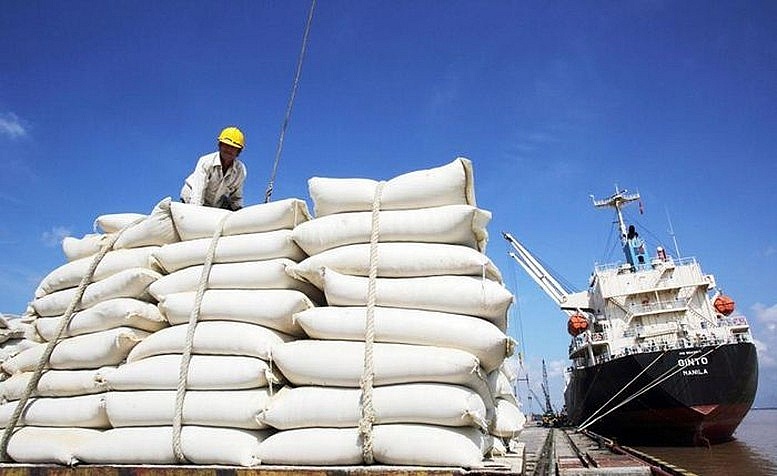 Thủ tướng yêu cầu tăng cường các giải pháp thúc đẩy sản xuất, xuất khẩu và ổn định thị trường gạo