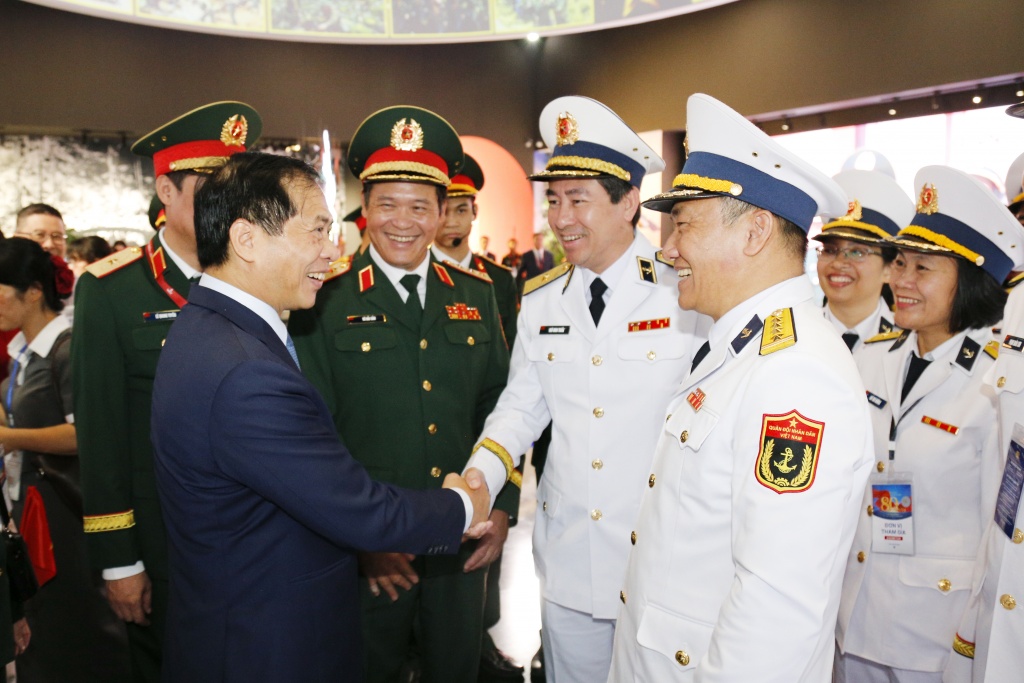 Tổng Công ty Tân Cảng Sài Gòn tham dự Triển lãm 80 năm thành tựu đất nước