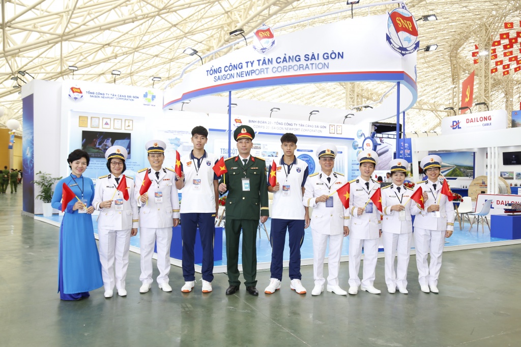 Tổng Công ty Tân Cảng Sài Gòn tham dự Triển lãm 80 năm thành tựu đất nước