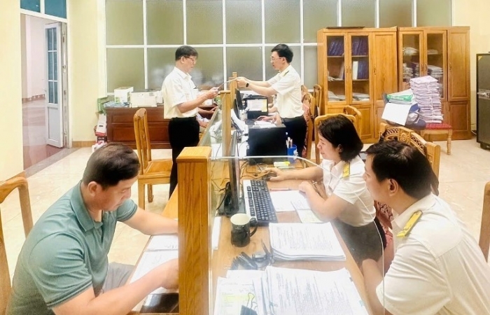 Thuế tỉnh Phú Thọ: Đẩy mạnh các phong trào thi đua, phấn đấu hoàn thành vượt dự toán thu