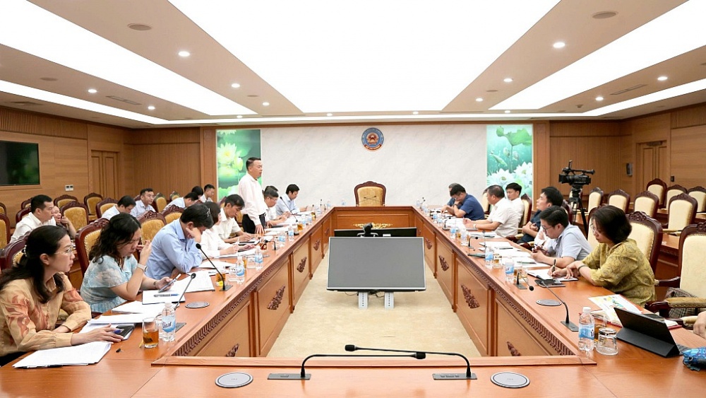 Tăng phối hợp, ứng dụng công nghệ, chia sẻ dữ liệu trong phòng chống buôn lậu