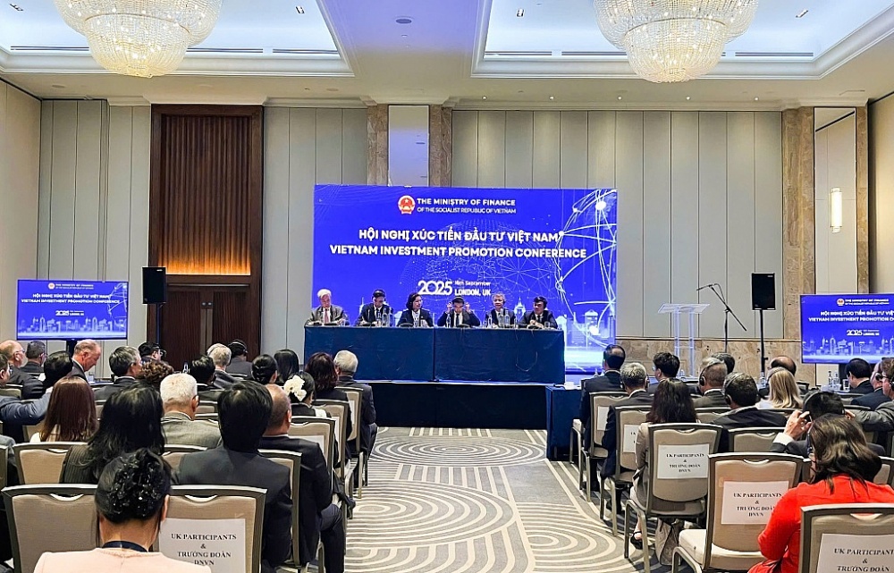 Thúc đẩy rà soát sớm ký kết Hiệp định hợp tác trong lĩnh vực hải quan giữa Việt Nam  và Anh