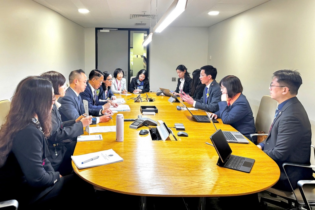 Việt Nam tăng cường hợp tác, trao đổi thông tin với cơ quan thuế Singapore và Australia