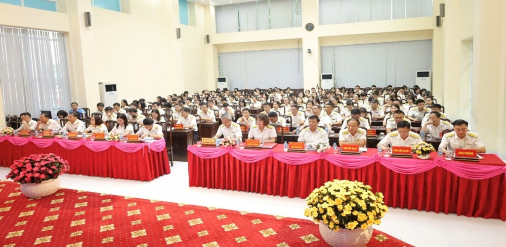 Thuế tỉnh Thái Nguyên phân bổ lại cán bộ để nâng cao hiệu quả công tác quản lý