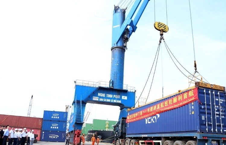 Tuyến vận tải container quốc tế Cửa Lò – Dongguan chính thức đi vào hoạt động