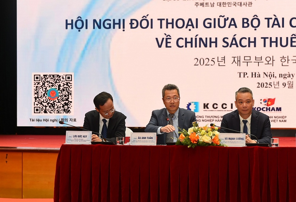 Nỗ lực cải cách thể chế tạo môi trường đầu tư và kinh doanh thuận lợi