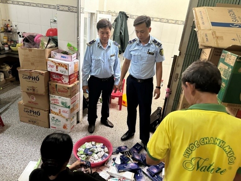Quảng Ngãi: Thu giữ và tiêu hủy 673 bao thuốc lá điếu nhập lậu