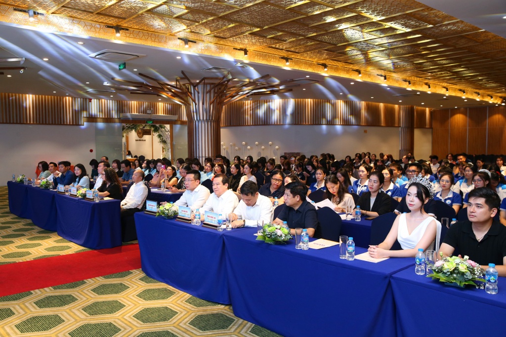 Lần đầu tiên xếp hạng “Khách sạn tiêu biểu không thuốc lá”