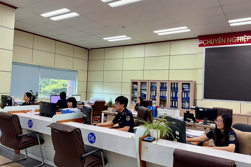 Hiệu quả cải cách thủ tục hải quan ở cửa khẩu quốc tế Móng Cái