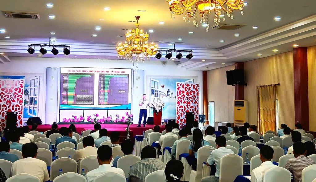 Thương mại điện tử: Hướng đi mới cho doanh nghiệp Tây Ninh