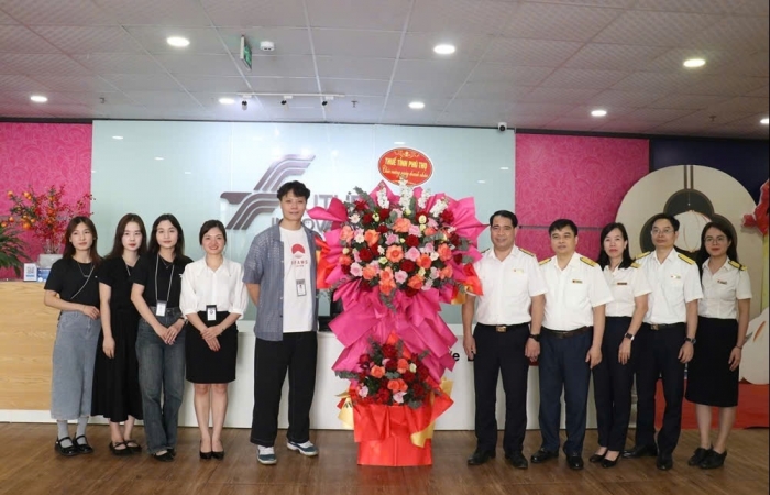 Thuế tỉnh Phú Thọ chúc mừng Ngày doanh nhân Việt Nam 13/10