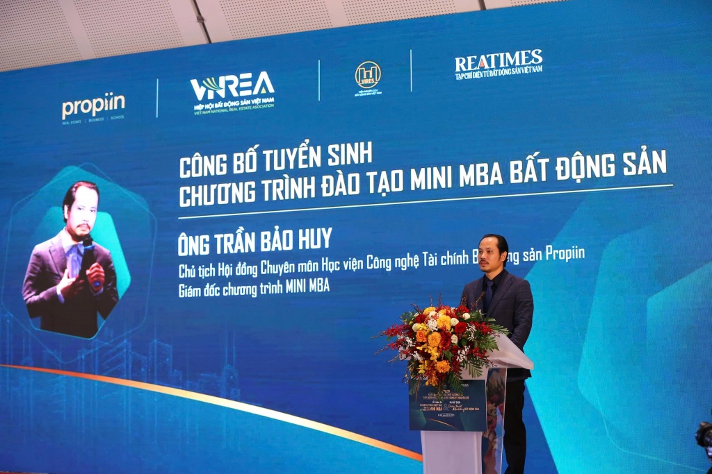 Hợp tác đào tạo nhân lực chất lượng cao cho ngành bất động sản