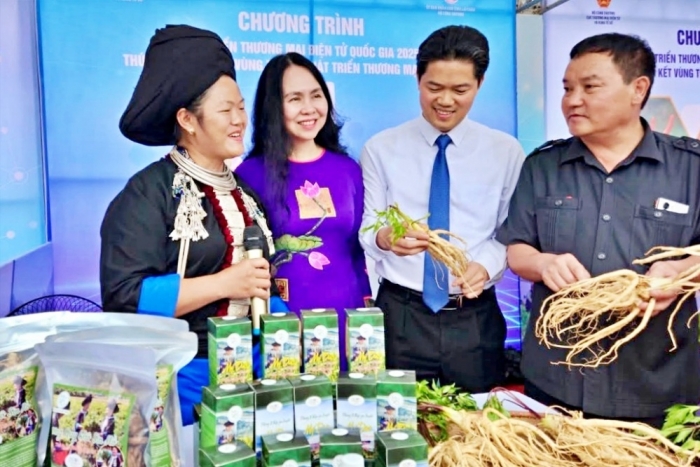 Lai Châu tăng tốc chuyển đổi số, đưa gần 2.000 sản phẩm nông sản lên sàn