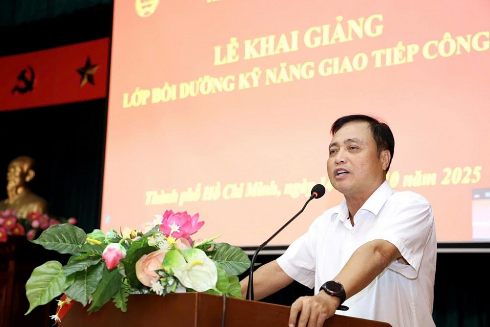 TP. Hồ Chí Minh: Nâng cao kỹ năng giao tiếp công vụ cho công chức thuế