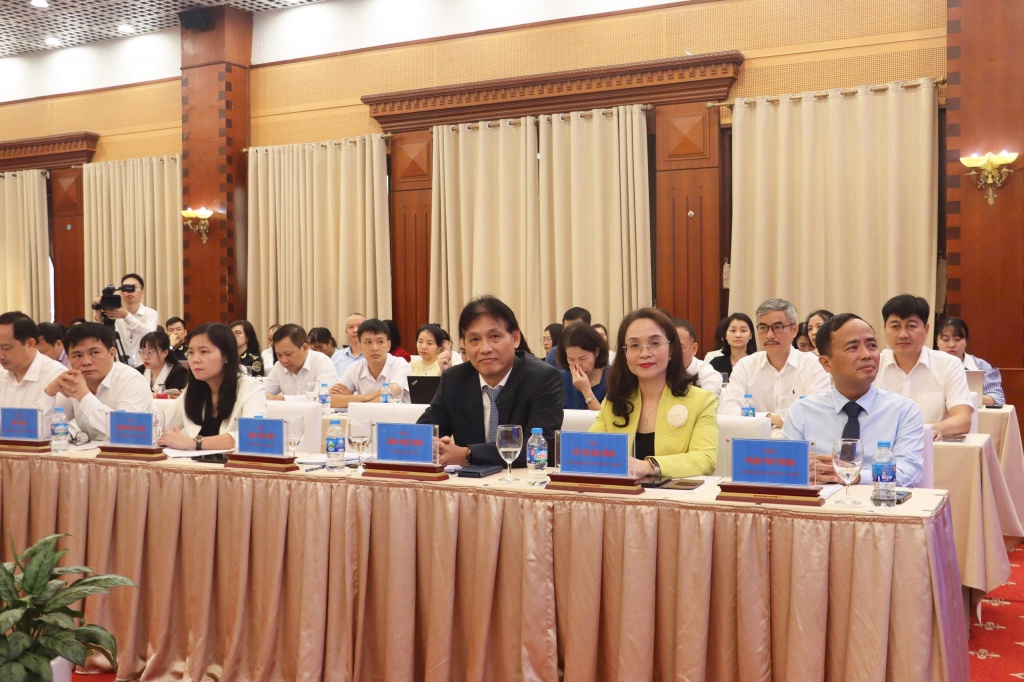 Khai mạc Tọa đàm: “Hoàn thiện chính sách thuế, hải quan, thúc đẩy doanh nghiệp phát triển”