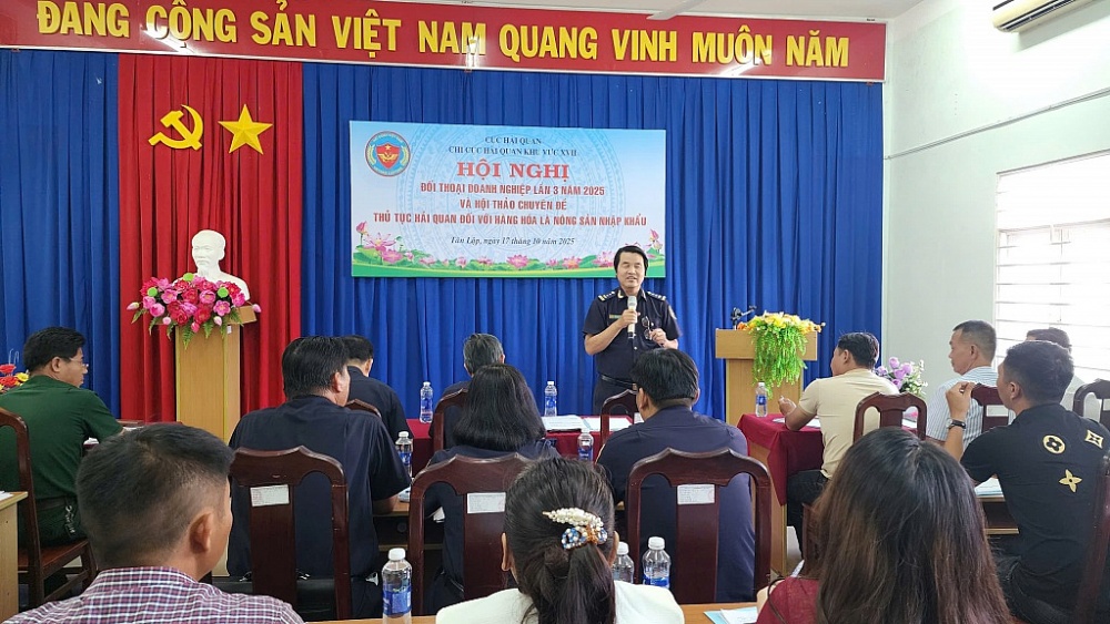 Hải quan khu vực XVII hướng dẫn doanh nghiệp khắc phục sai sót trong nhập khẩu nông sản