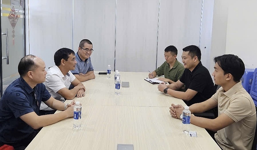 Hải quan Móng Cái thu hút hơn 900 doanh nghiệp mới về làm thủ tục
