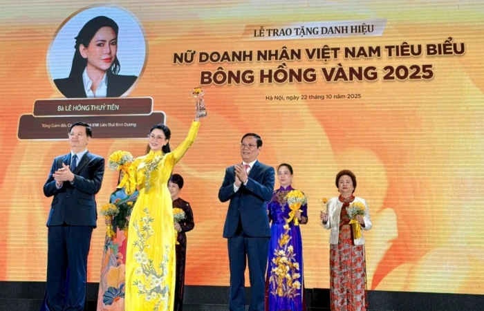 CEO  Lê Hồng Thủy Tiên được vinh danh Top 10 “Bông Hồng Vàng Việt Nam 2025”