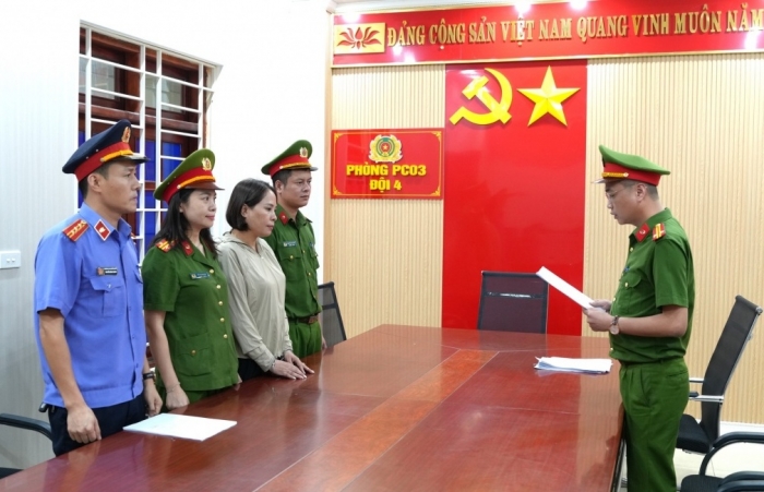 Khởi tố, bắt tạm giam đối tượng sản xuất, buôn bán thực phẩm giả