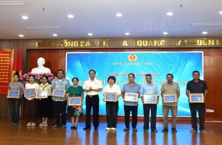Thuế tỉnh Điện Biên: công khai kết quả 42 hóa đơn may mắn của quý I, quý II/2025