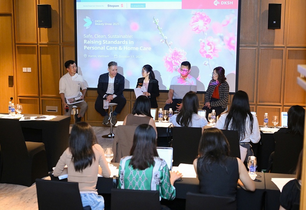 Người tiêu dùng thông thái thúc đẩy doanh nghiệp chuyển mình