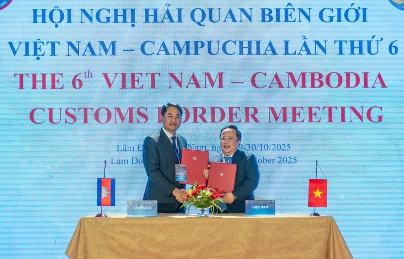 Hải quan Việt Nam - Campuchia tăng cường hợp tác chống buôn lậu