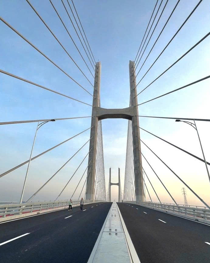 VSL Việt Nam thi công cầu Rạch Miễu 2 (Tiền Giang)  và cầu Hoàng Gia (Hải Phòng)