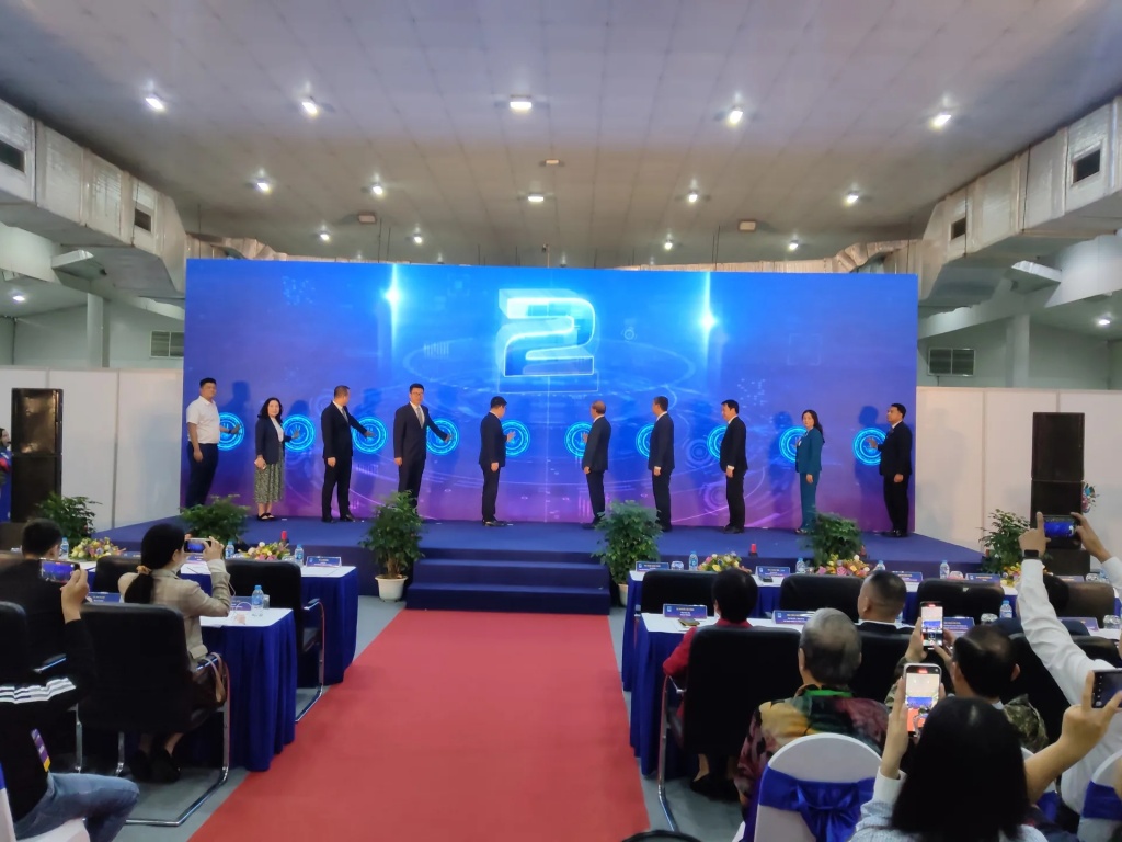 Hơn 260 doanh nghiệp tham dự IEAE 2025: Khẳng định sức hút của ngành điện tử Việt Nam Hơn 260 doanh nghiệp tham dự IEAE 2025: Khẳng định sức hút của ngành điện tử Việt Nam