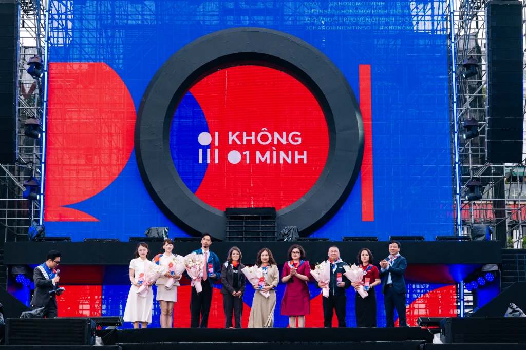 Agribank đồng hành lan tỏa thông điệp “Không một mình” vì an toàn mạng cho trẻ em Agribank đồng hành lan tỏa thông điệp “Không một mình” vì an toàn mạng cho trẻ em