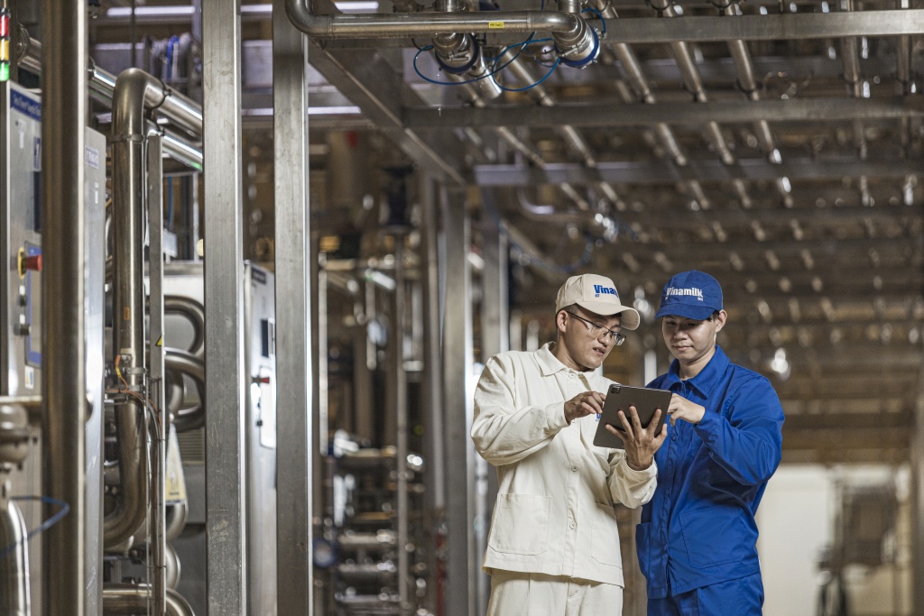 Khi công nghệ thiết lập tiêu chuẩn chất lượng từng ly sữa