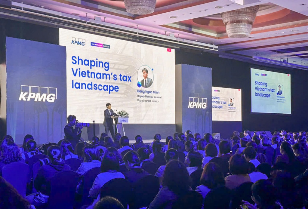 Cải cách mạnh mẽ chính sách thuế: Nền tảng ổn định kinh tế và thúc đẩy tăng trưởng bền vững Cải cách mạnh mẽ chính sách thuế: Nền tảng ổn định kinh tế và thúc đẩy tăng trưởng bền vững