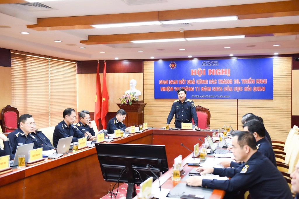 10 tháng, Hải quan tăng thu ngân sách hơn 32.000 tỷ đồng 10 tháng, Hải quan tăng thu ngân sách hơn 32.000 tỷ đồng