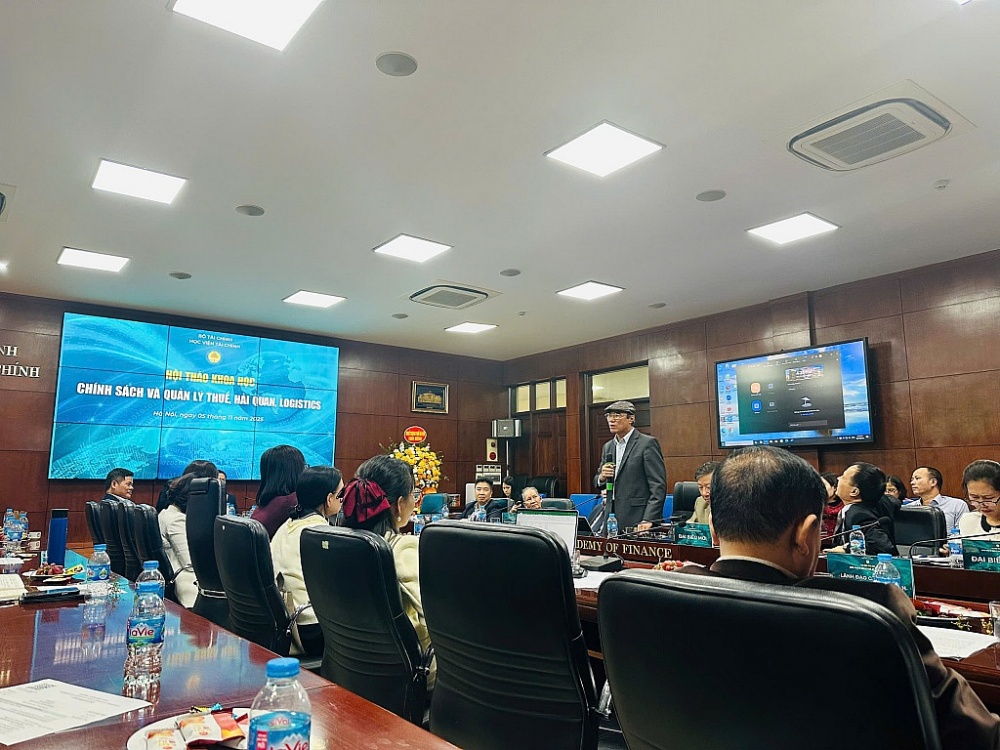 Quang cảnh hội thảo do Học viện Tài chính tổ chức. Quang cảnh hội thảo do Học viện Tài chính tổ chức.