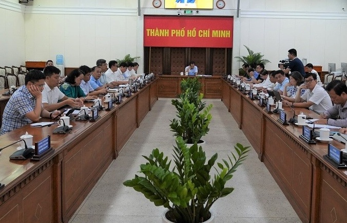 TP. Hồ Chí Minh: Phấn đấu thu ngân sách vượt 20% dự toán