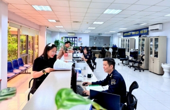 Hải quan khu vực V thu hơn 7 tỷ đồng từ xử lý vi phạm