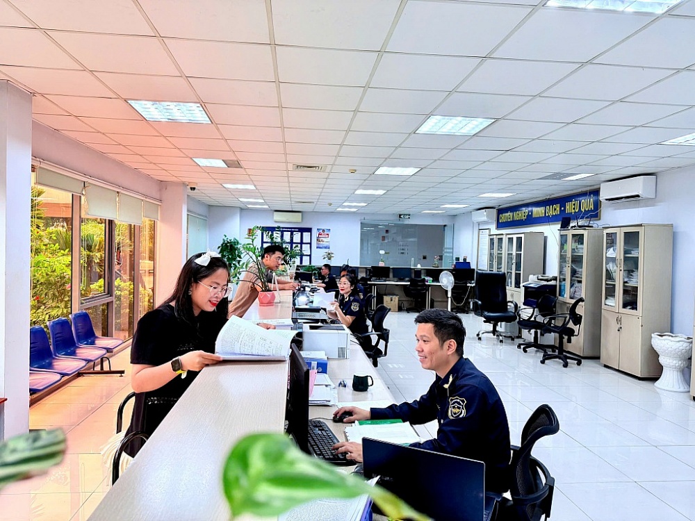 Hải quan khu vực V thu hơn 7 tỷ đồng từ xử lý vi phạm