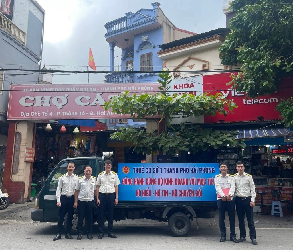 Thuế TP. Hải Phòng quyết tâm hoàn thành tiến độ chuyển đổi hộ kinh doanh nộp thuế khoán sang kê khai