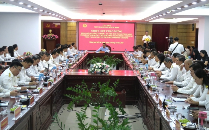 Thuế TP. Hồ Chí Minh lần đầu hoàn thành chỉ tiêu thu ngân sách từ tháng 10